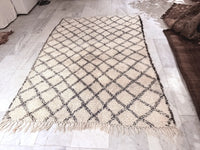 Beni Ouarain Rug (B07) — 1