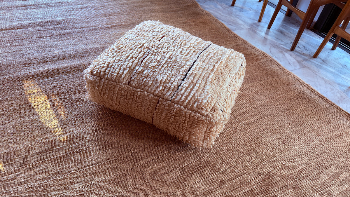RP26 Berber Pouf
